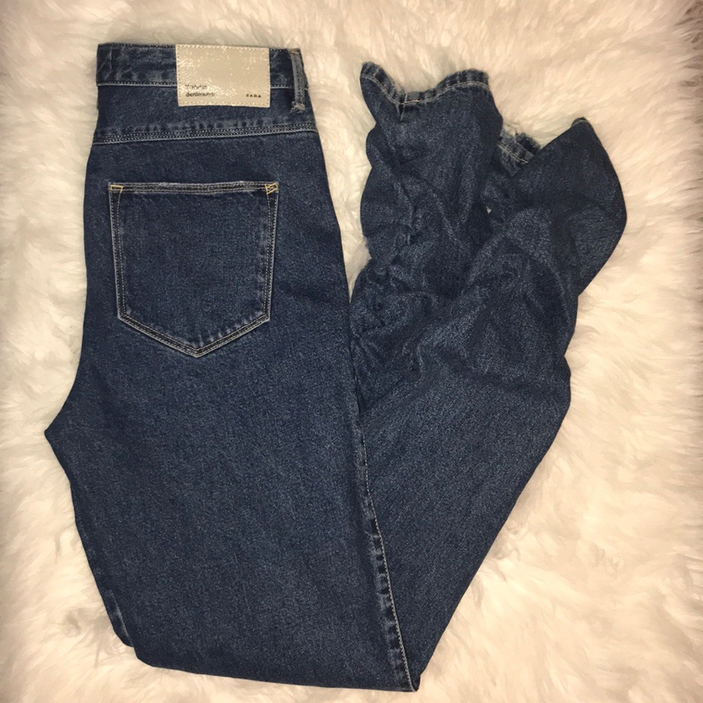 ❤️ZARA Jeans with gathered hem